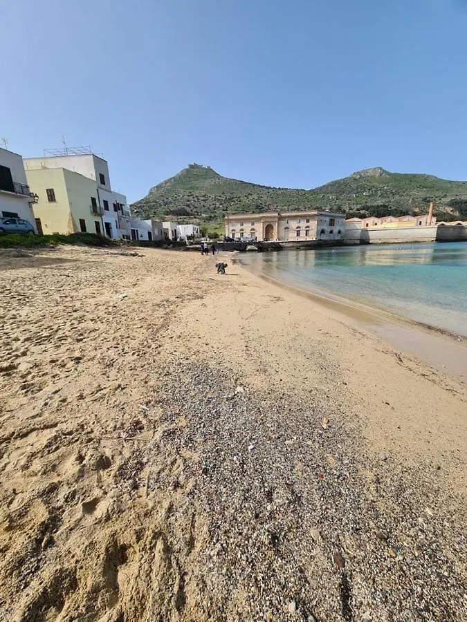 A Due Passi Dal Mare Apartment Favignana